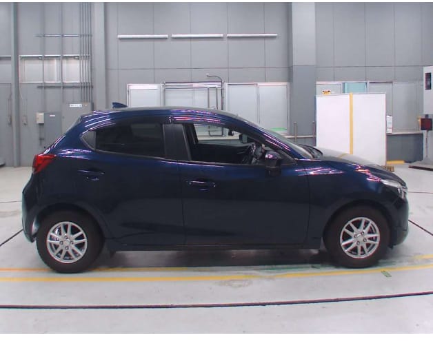 2019 Mazda Demio