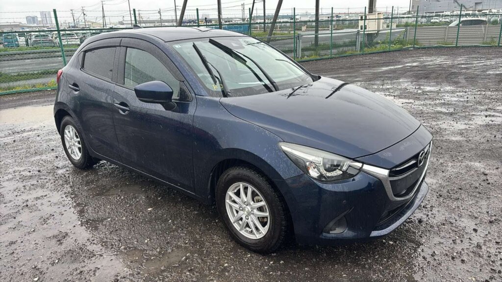 2019 Mazda Demio