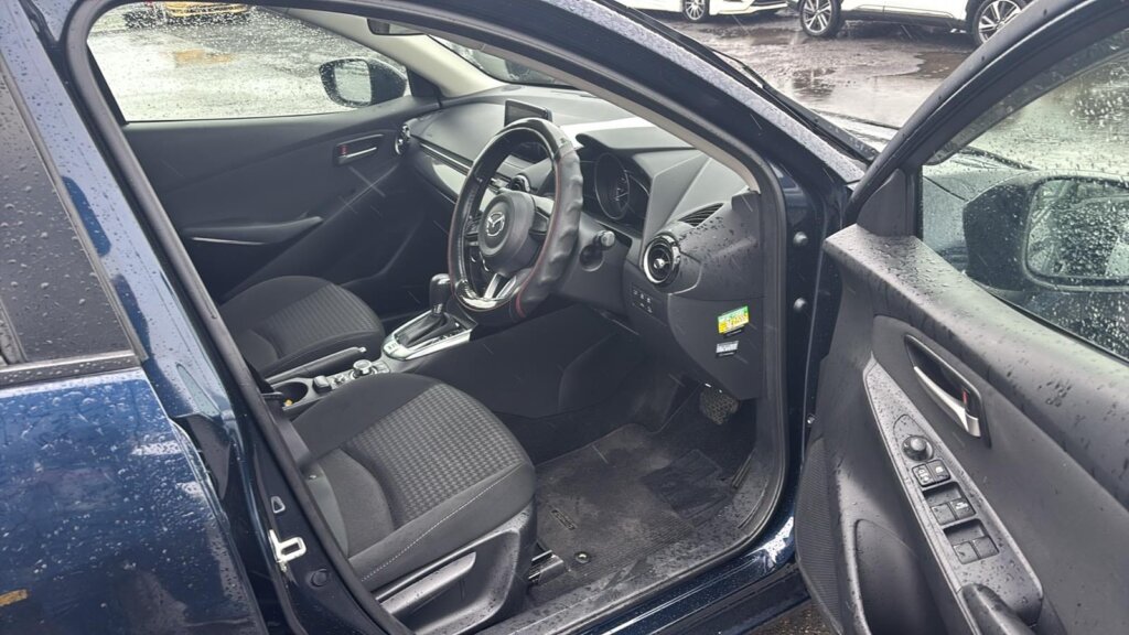 2019 Mazda Demio