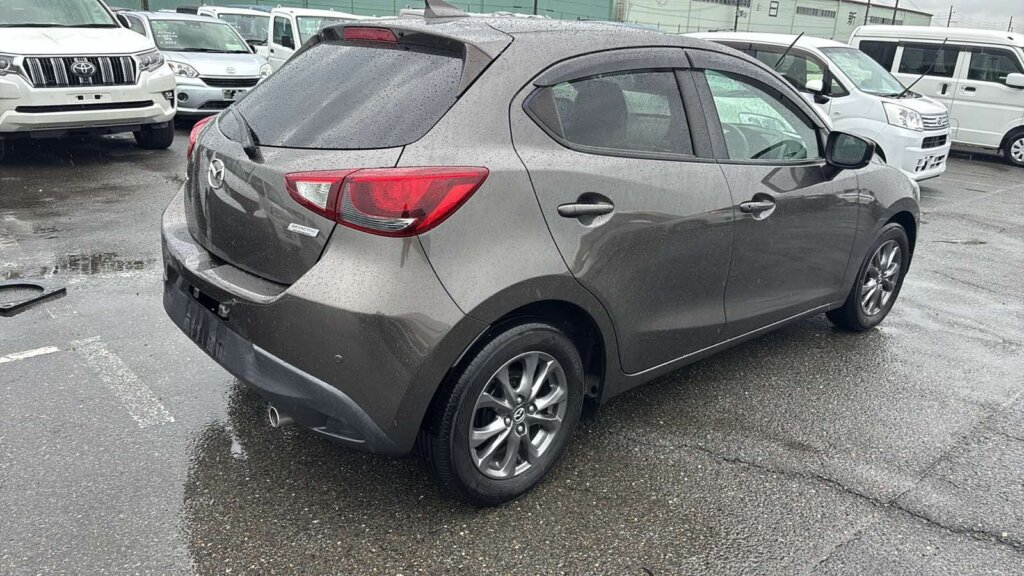 2019 Mazda Demio
