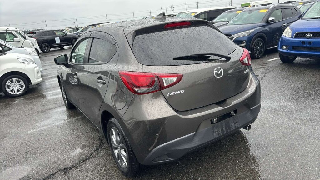 2019 Mazda Demio