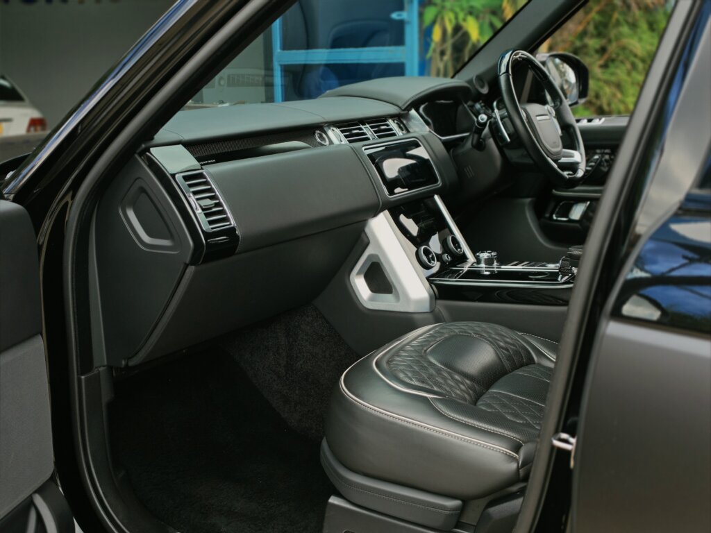 2021 Range Rover Autobiography Overfinch