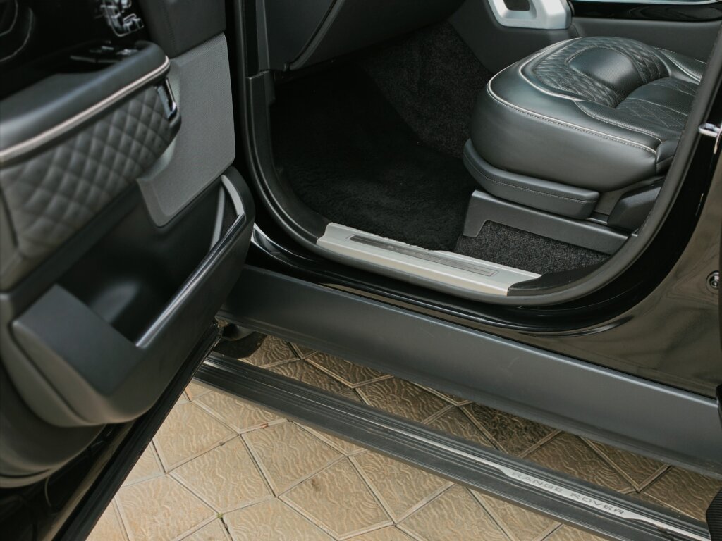 2021 Range Rover Autobiography Overfinch