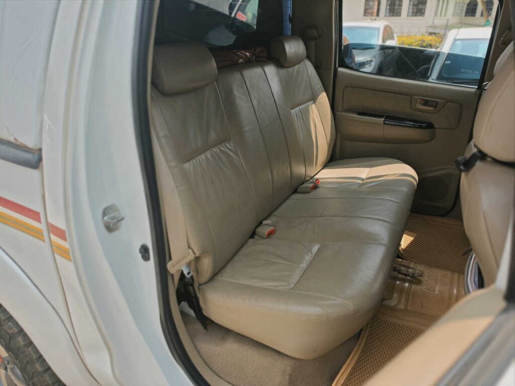 2010 Toyota Hilux