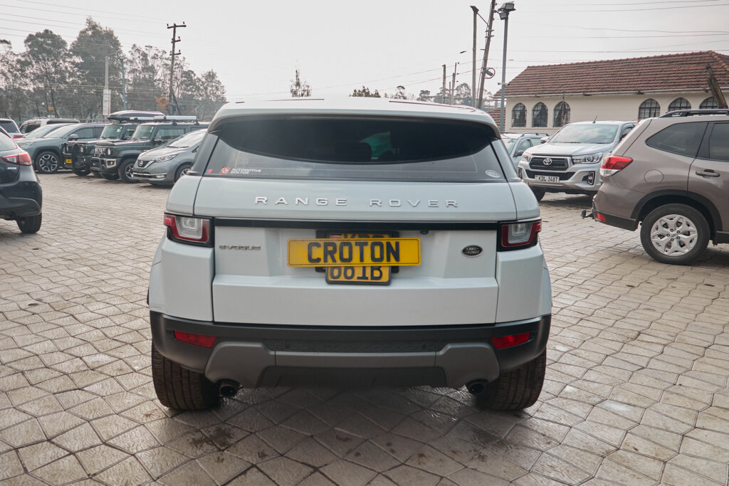 2017 Range Rover Evoque SI4 SE