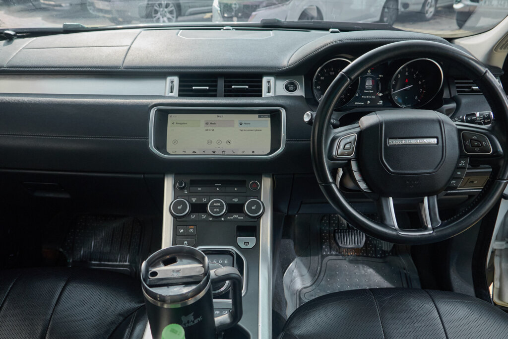 2017 Range Rover Evoque SI4 SE