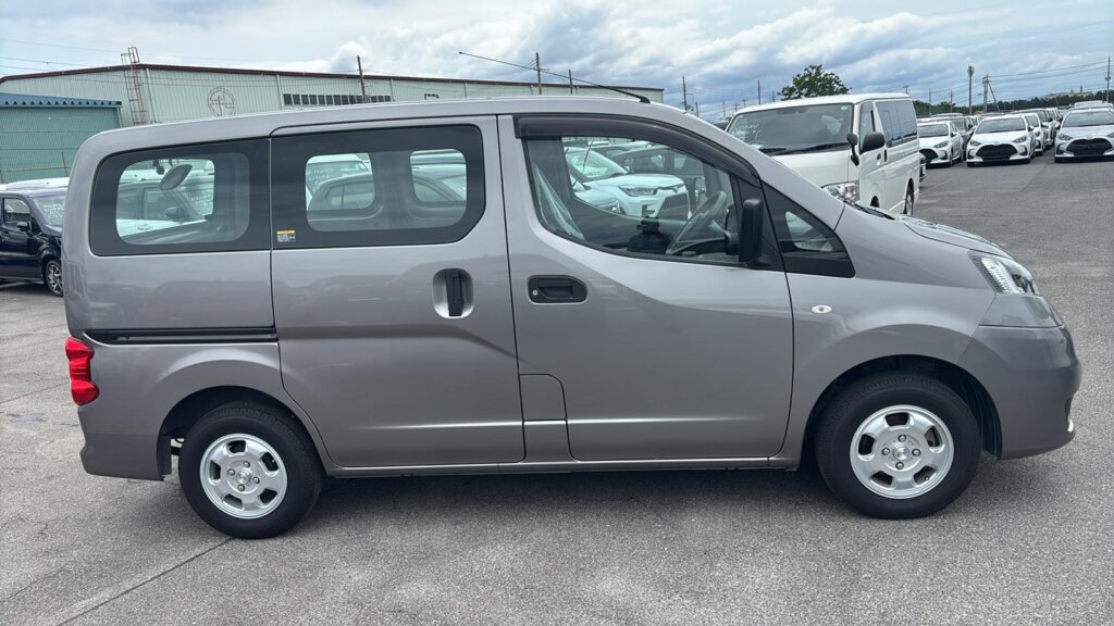 2019 Nissan NV200