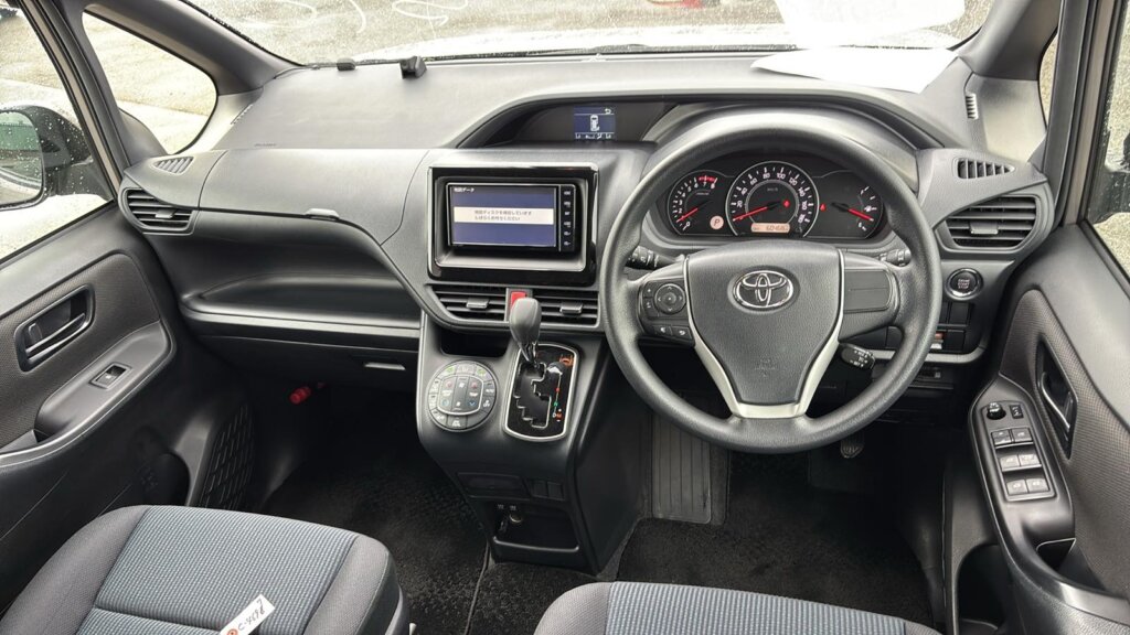 2019 Toyota Voxy