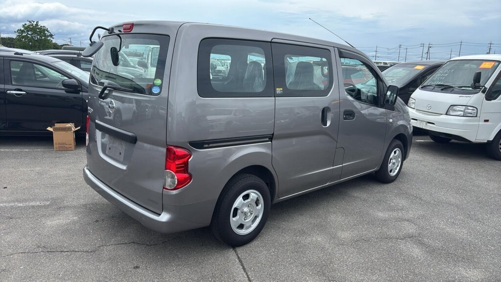 2019 Nissan NV200
