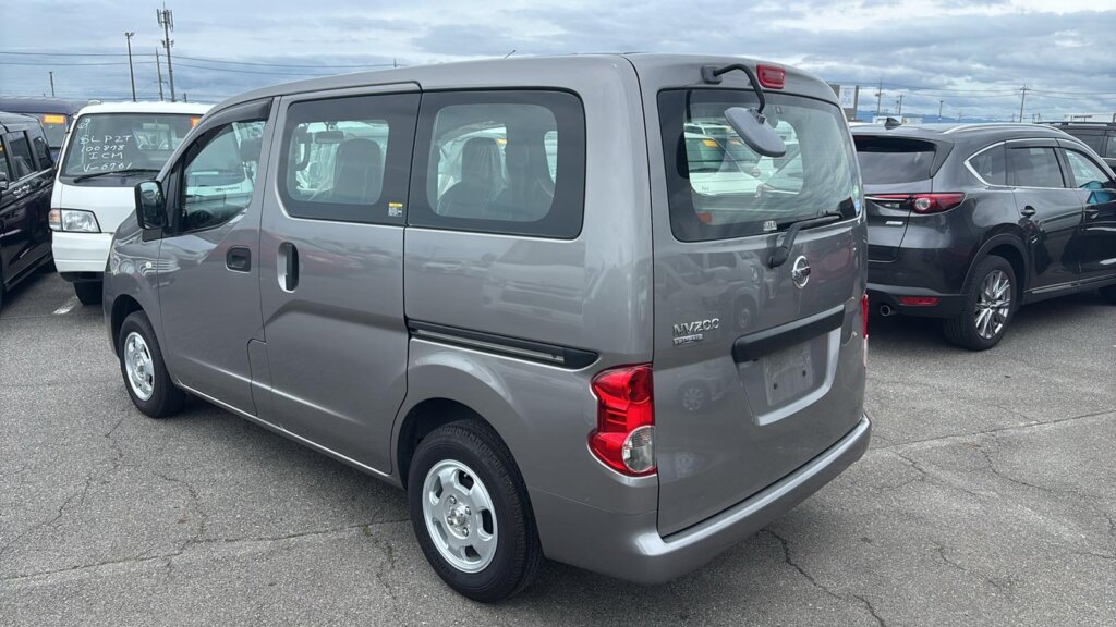 2019 Nissan NV200