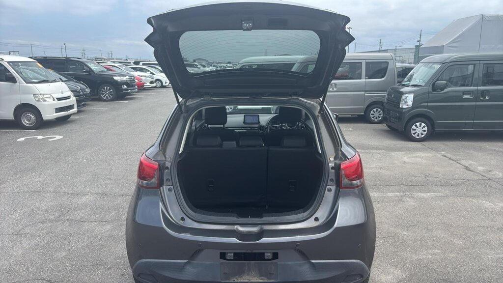 2019 Mazda Demio
