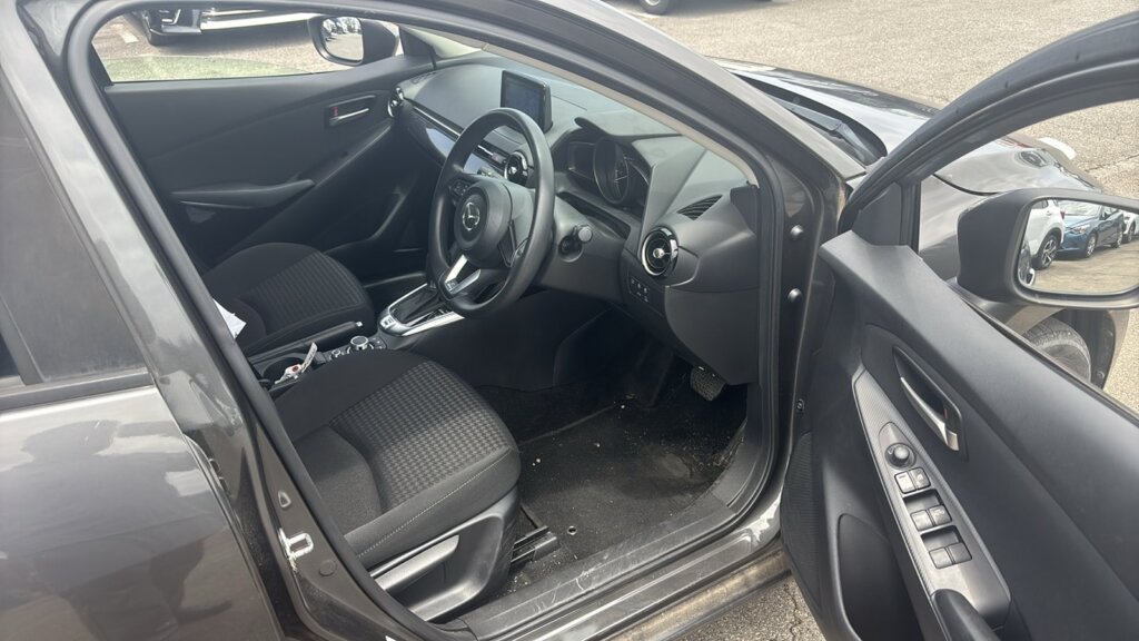 2019 Mazda Demio