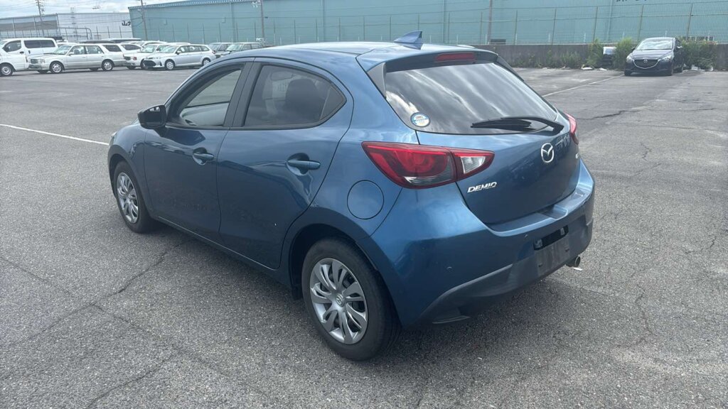 2019 Mazda Demio