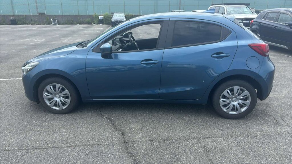 2019 Mazda Demio