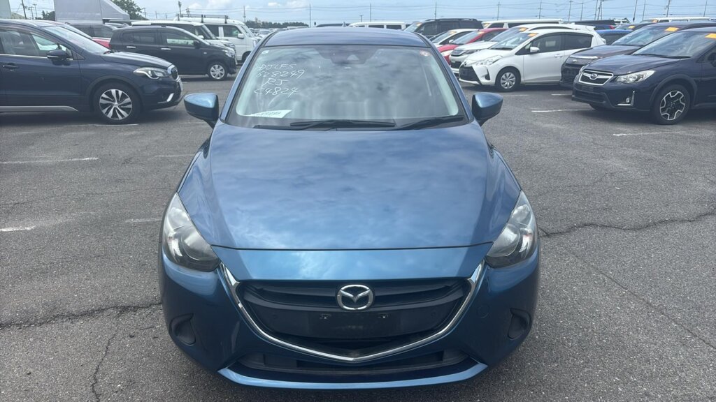 2019 Mazda Demio
