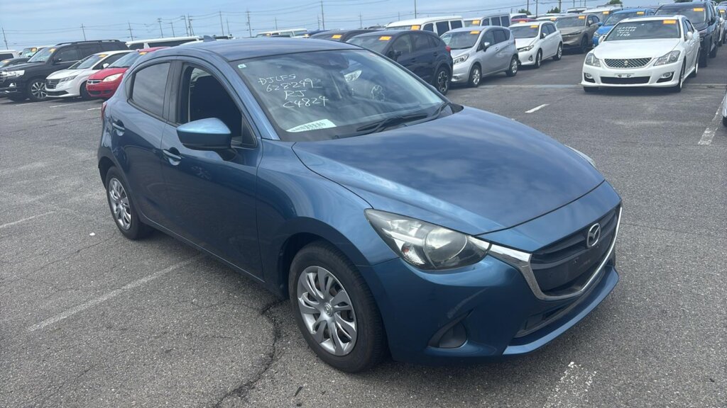 2019 Mazda Demio