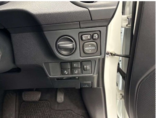 2019 Toyota Axio Hybrid