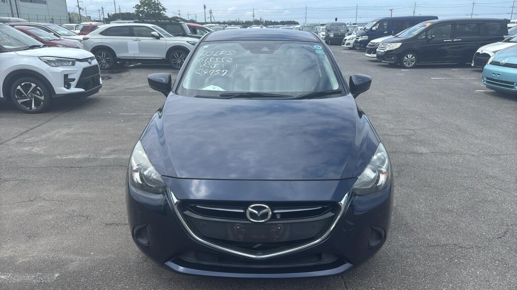 2019 Mazda Demio