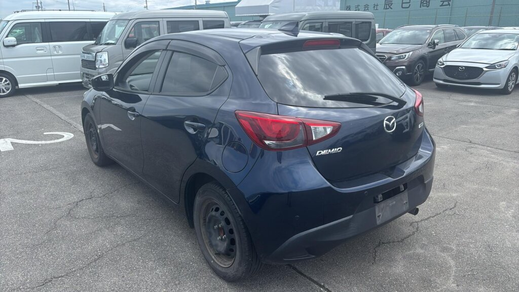 2019 Mazda Demio