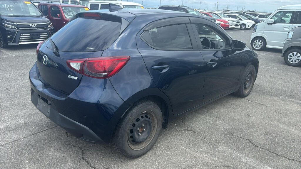 2019 Mazda Demio