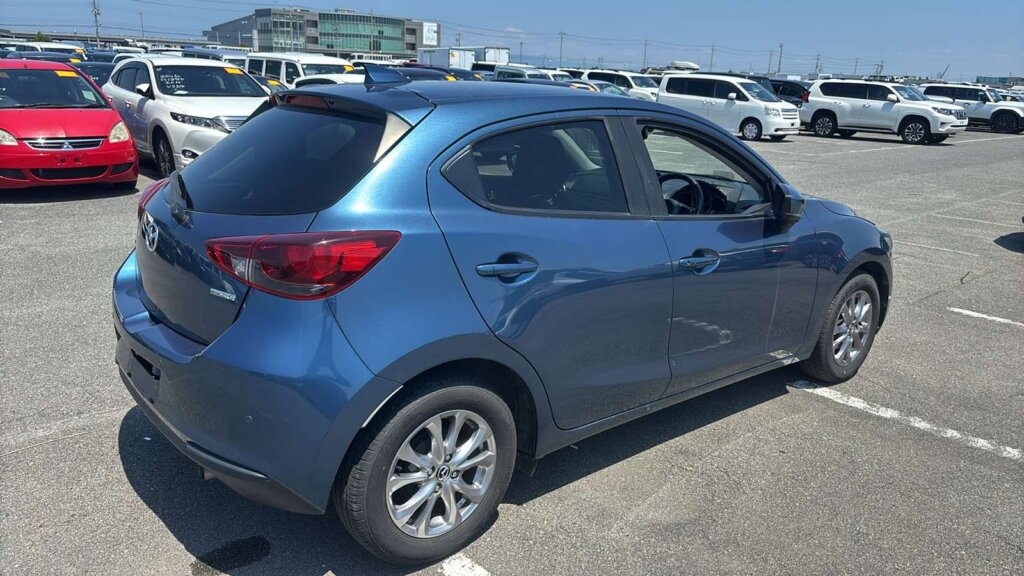 2019 Mazda 2