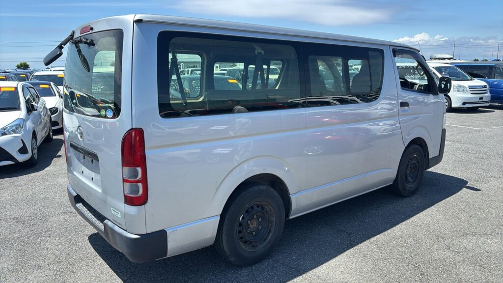 2019 Toyota Hiace Diesel