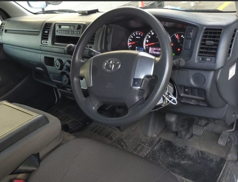 2019 Toyota Hiace DX