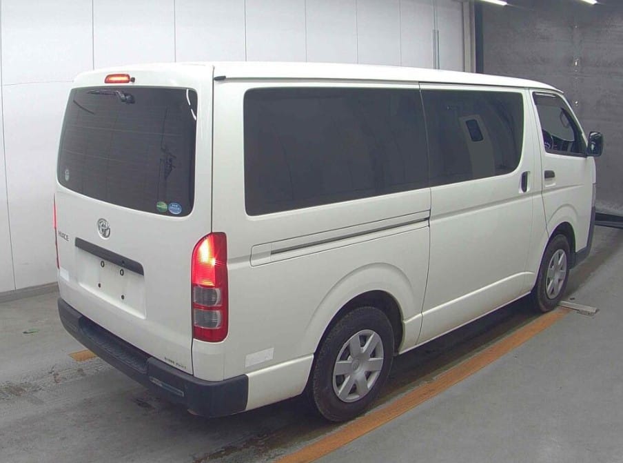 2019 Toyota Hiace DX