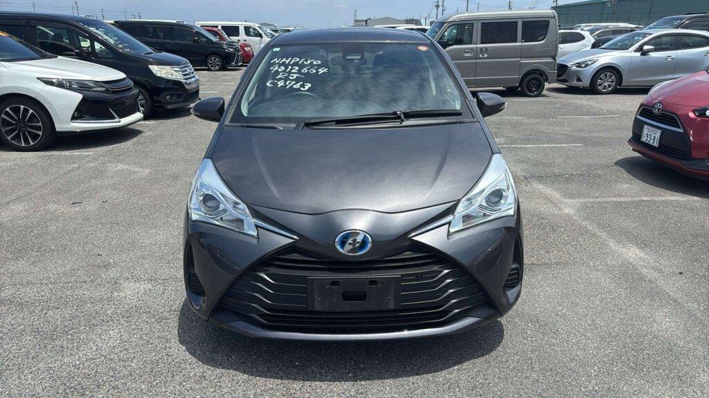 2019 Toyota Vitz Hybrid