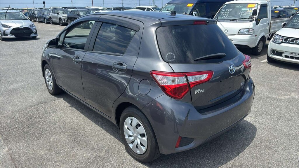 2019 Toyota Vitz Hybrid