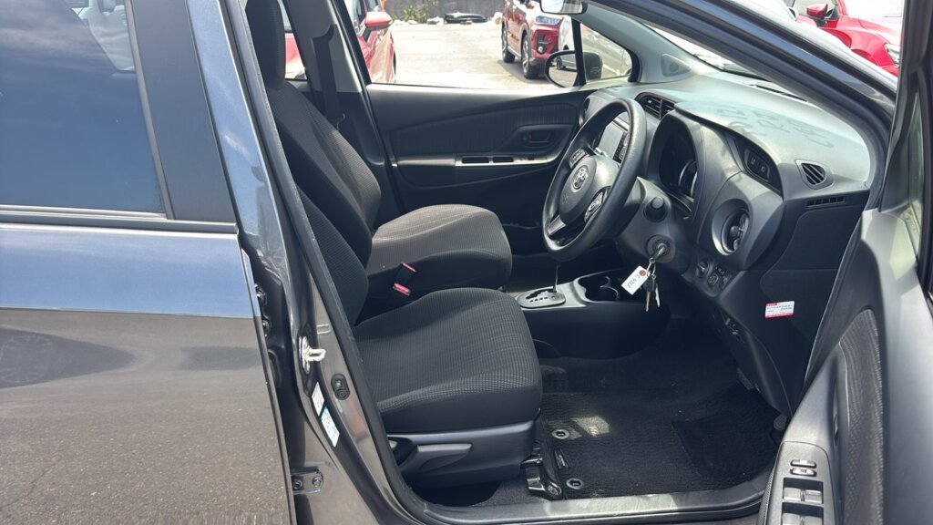 2019 Toyota Vitz Hybrid