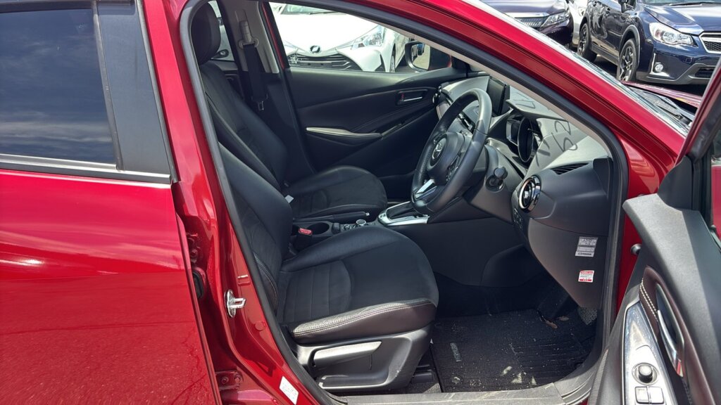 2019 Mazda Demio