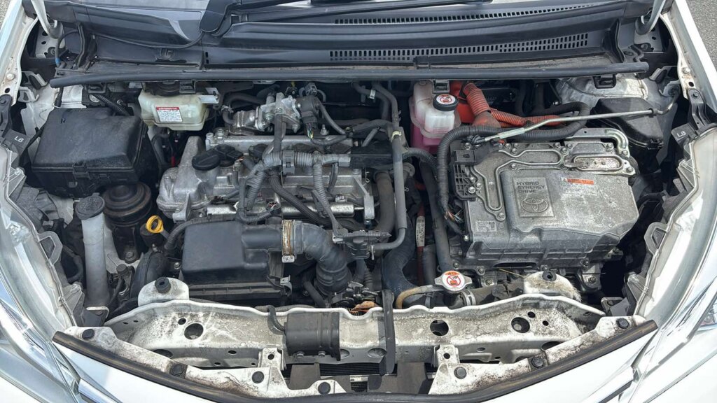 2019 Toyota Vitz Hybrid