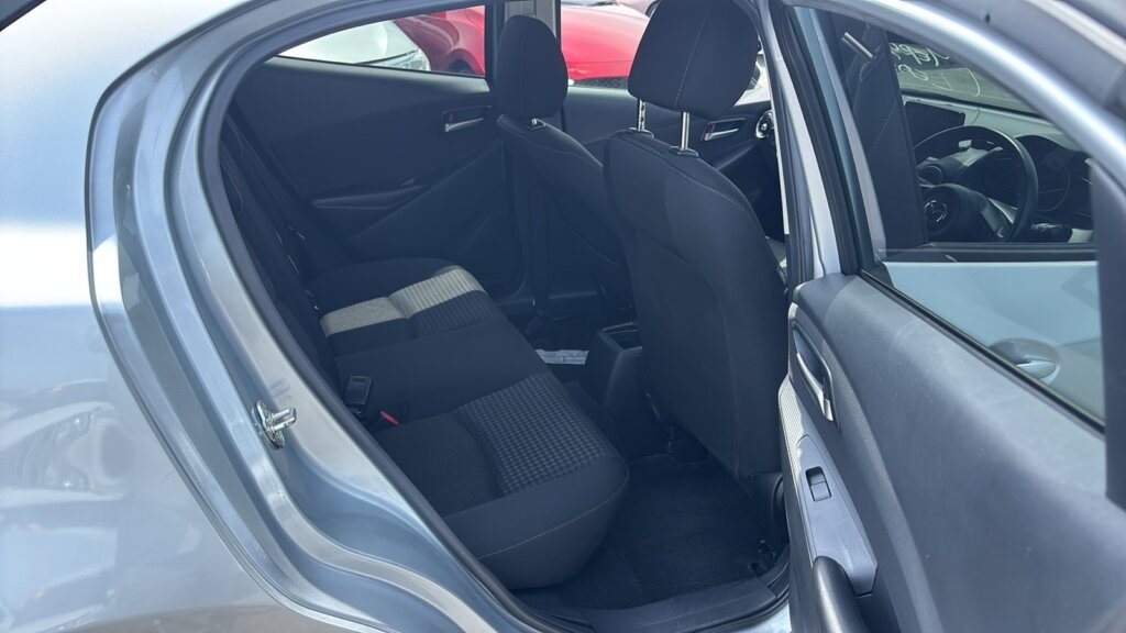 2019 Mazda Demio