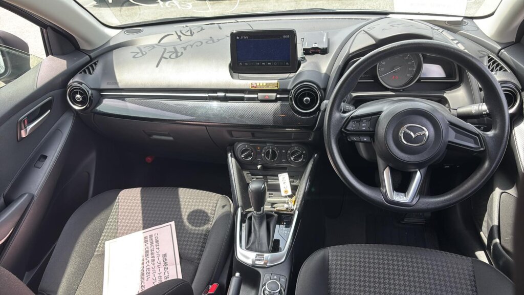 2019 Mazda Demio
