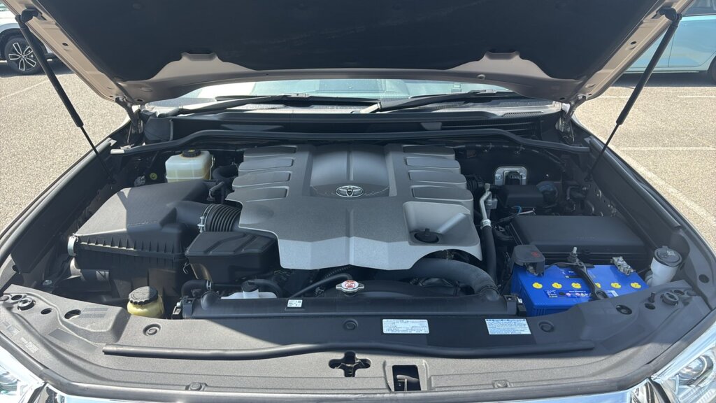 2019 Toyota Landcruiser V8
