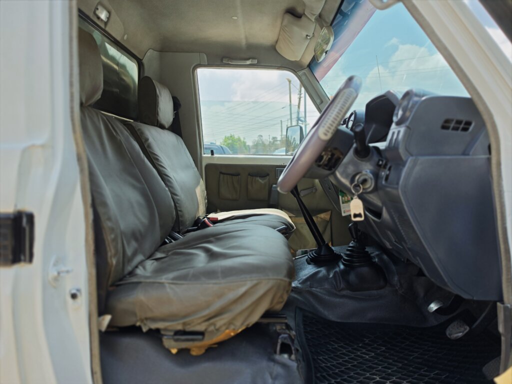 2014 Toyota Landcruiser 70 Series Pickup