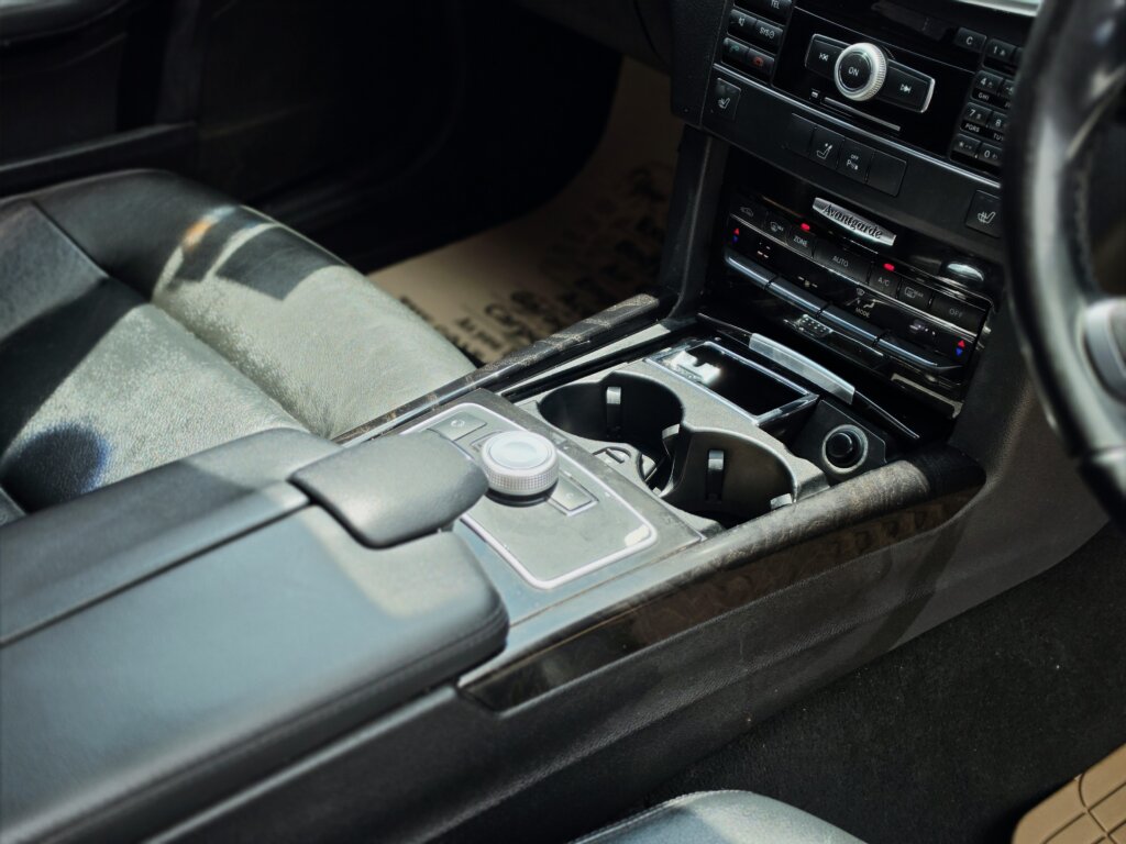 2011 Mercedes E300