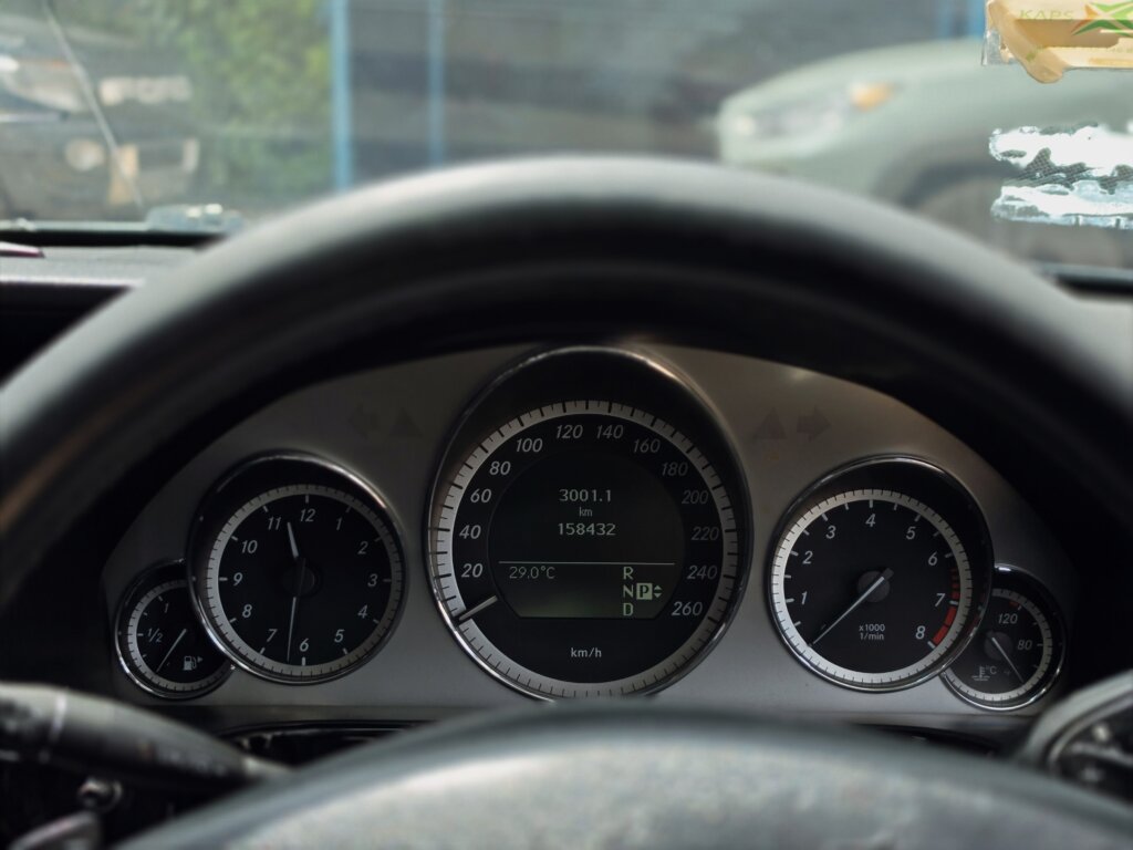 2011 Mercedes E300