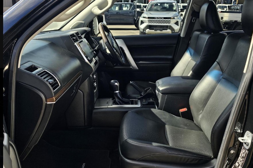 2021 Toyota Landcruiser Prado Kakadu