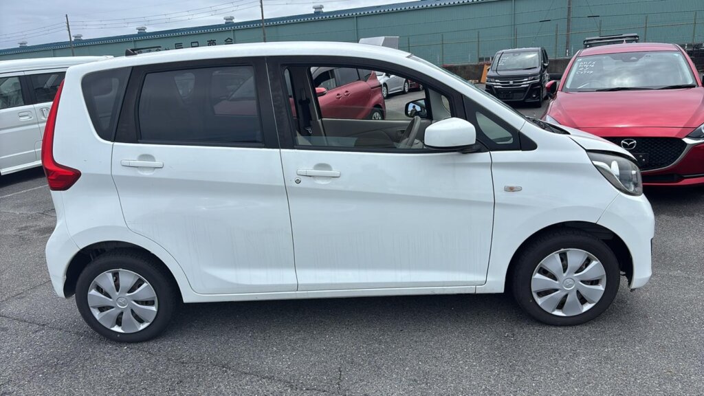 2019 Mitsubishi EK Wagon