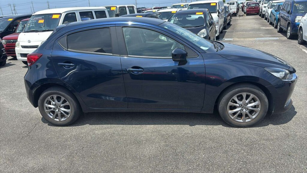 2020 Mazda 2