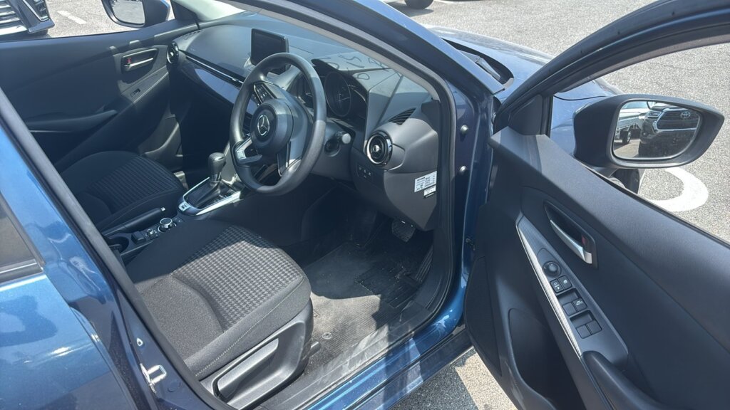 2019 Mazda Demio