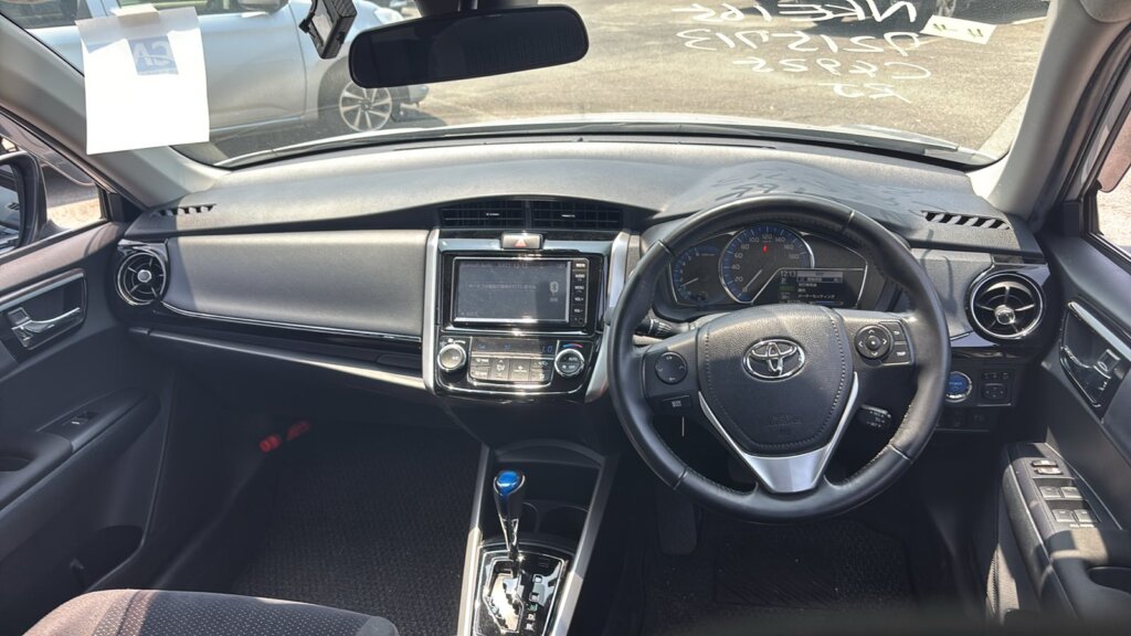 2019 Toyota Fielder Hybrid
